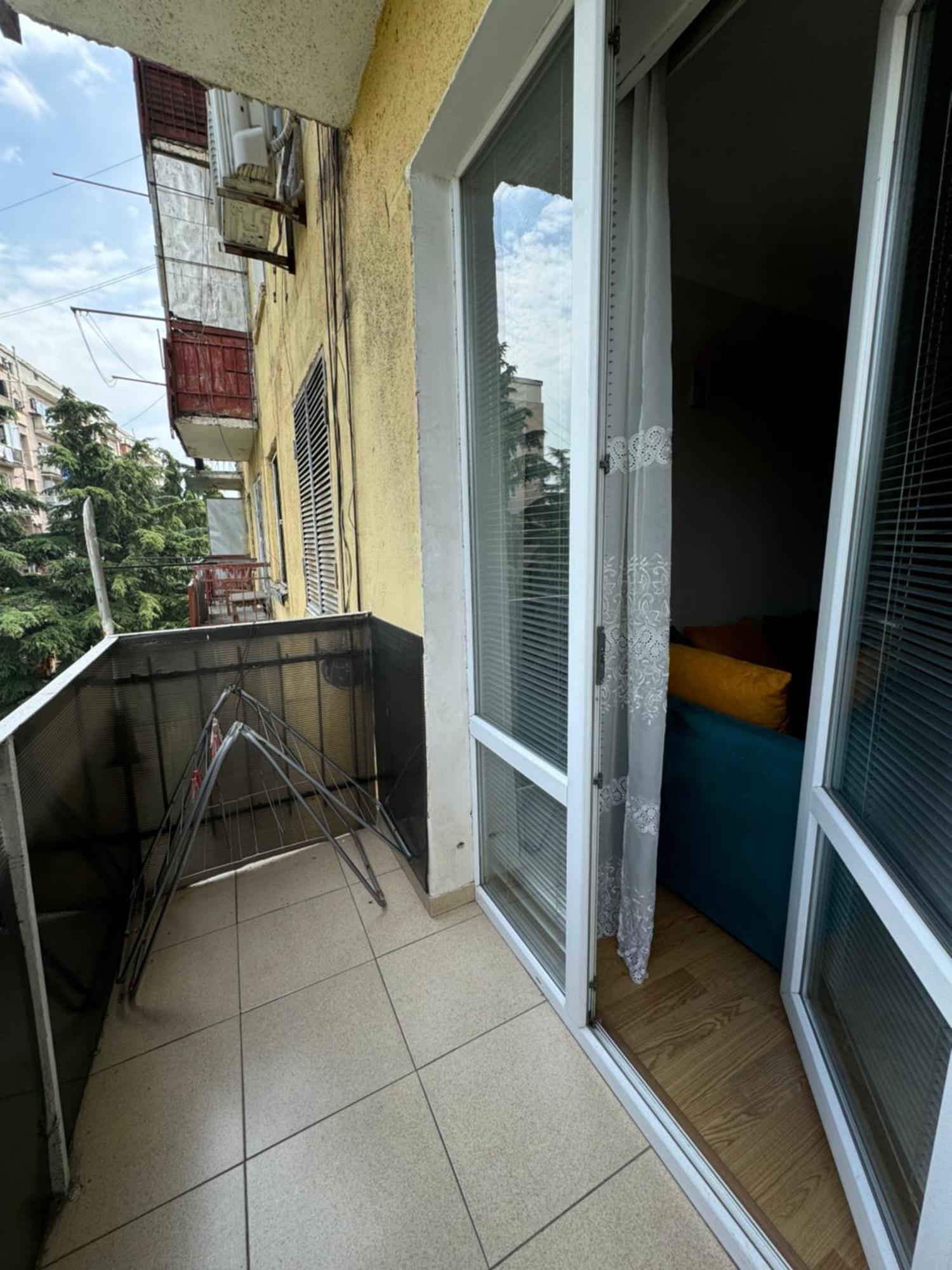 Cozy Apartment With Balcony Tiflis Dış mekan fotoğraf