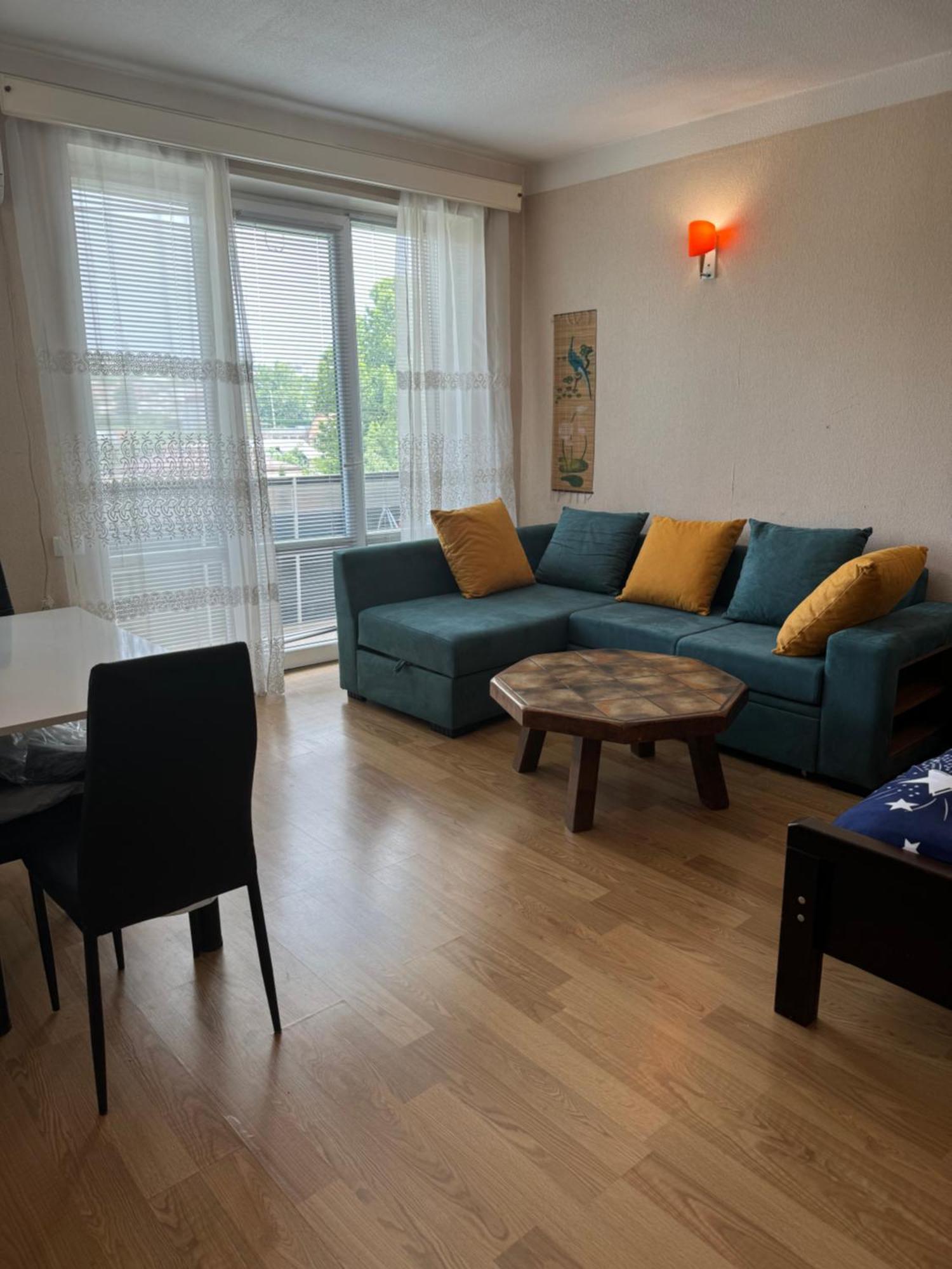 Cozy Apartment With Balcony Tiflis Dış mekan fotoğraf